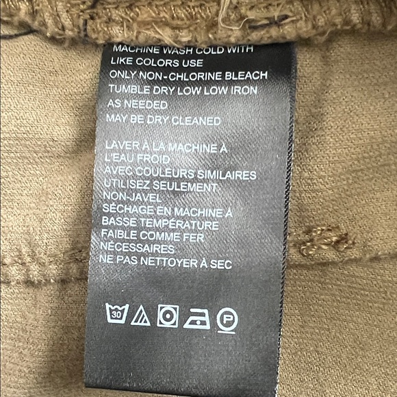 Like New! We The Free Jayde Corduroy Flare Pants Green in Size  27 - Picture 10 of 16